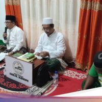 Diharapkan menjadi Gubernur Sumut, Nikson Nababan membacakan doa sapu jagat